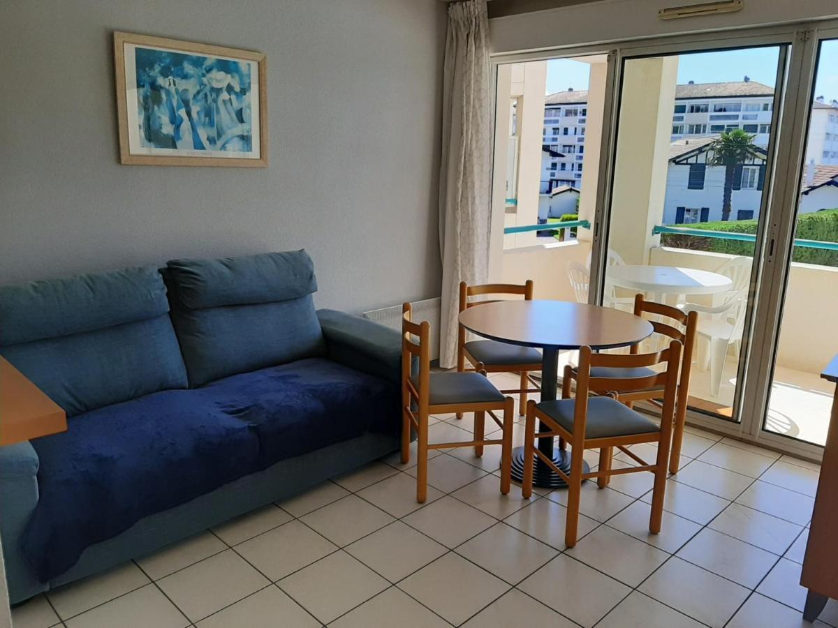 Appartement A Ciboure Avec Terrasse, Piscine Chauffee Et Parking - Ideal Golf Et Plage - Fr-1-239-551 Exterior foto